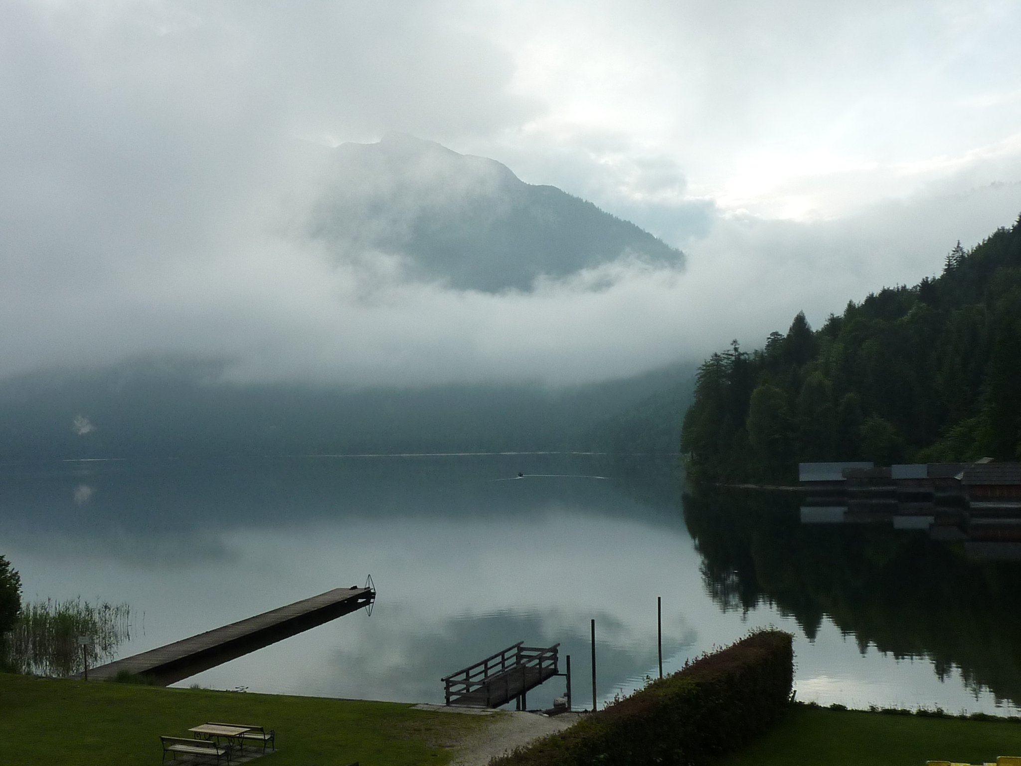 altaussee-lake-3.jpg