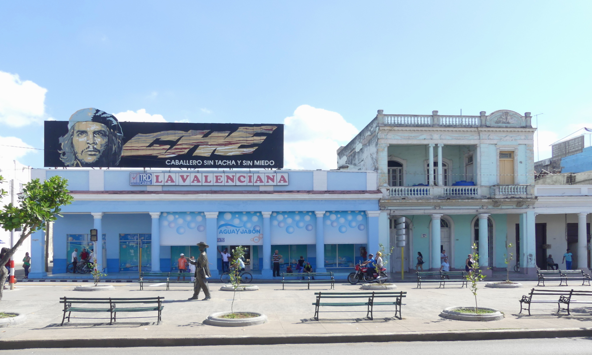 cienfuegos-paseo-el-prado.jpg