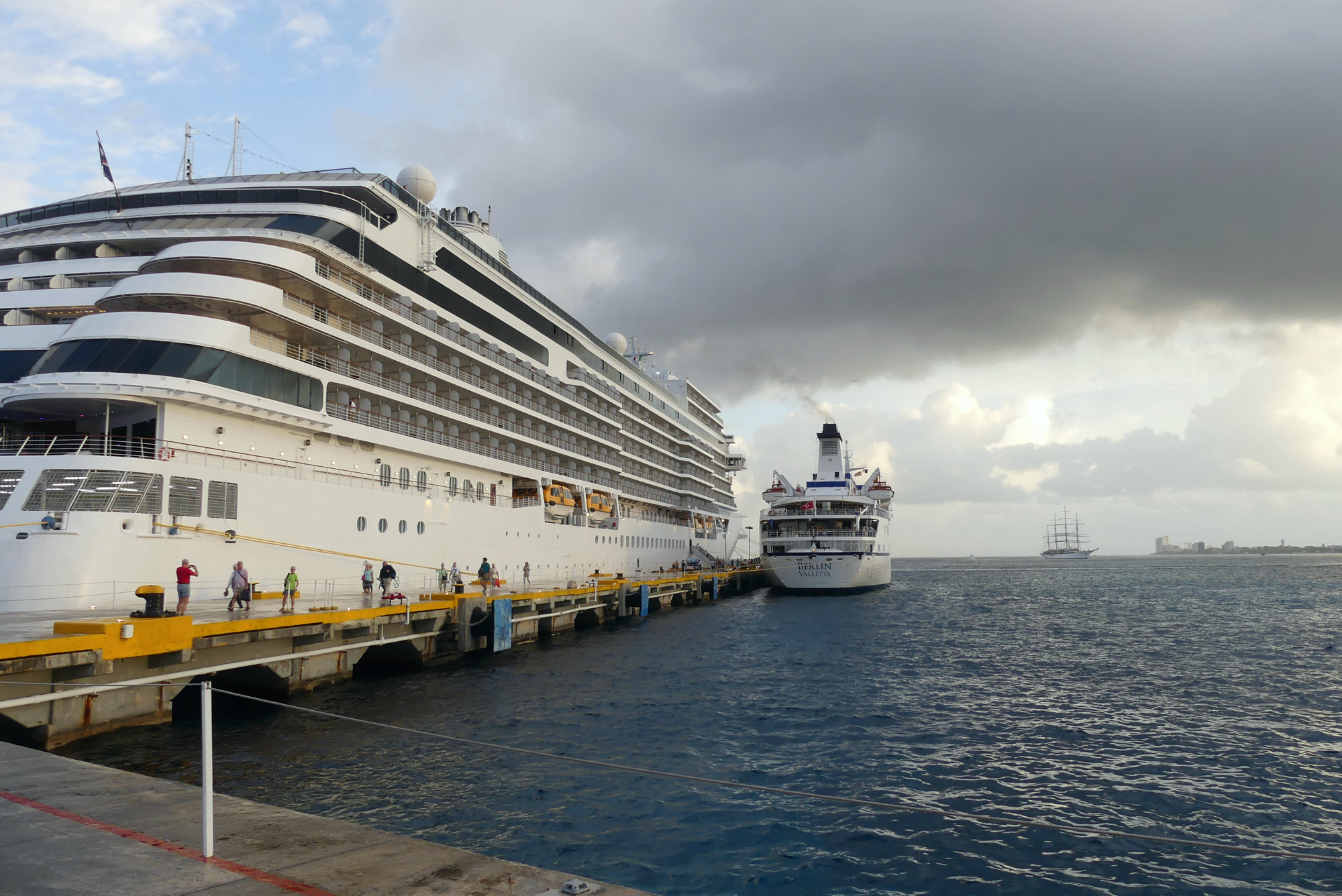 ms-berlin-next-to-a-big-ship.jpg