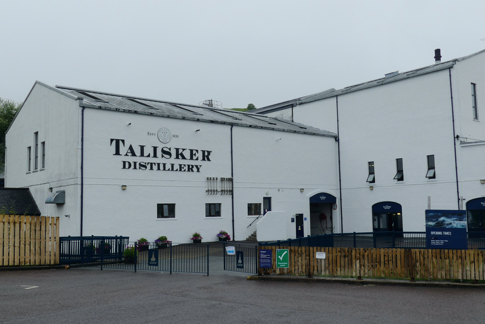 skye-talisker-distillery.jpg