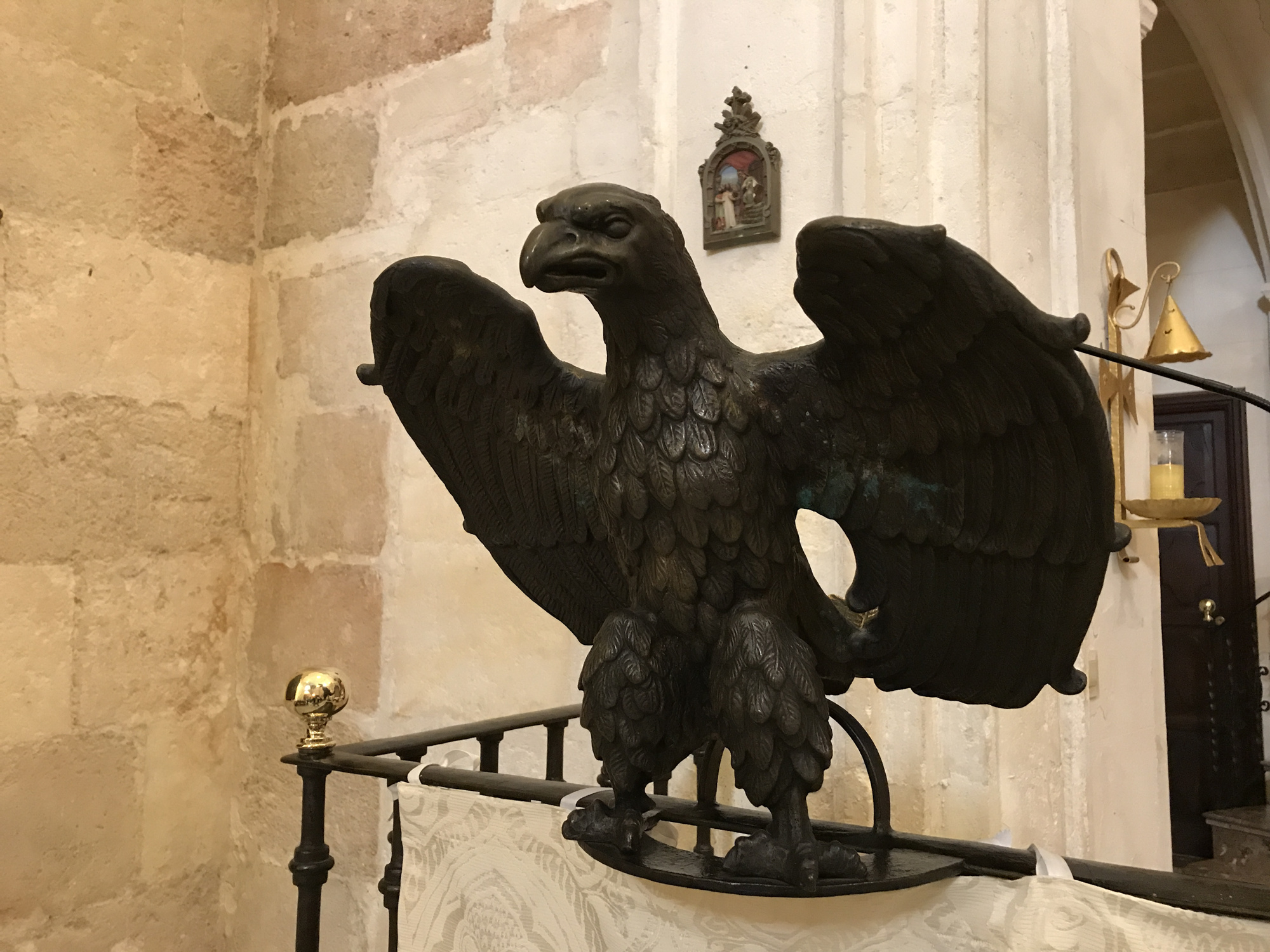 ciutadella-eagle.jpg