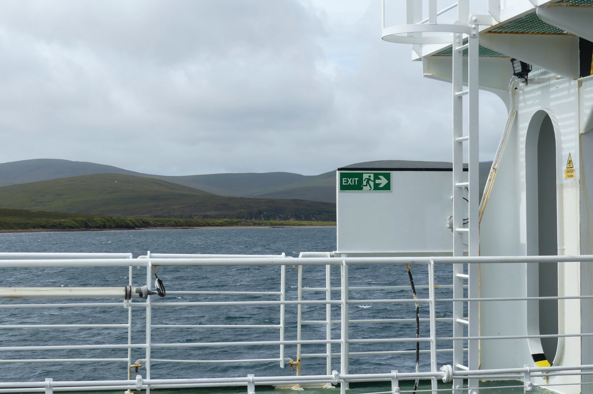 ferry-to-hoy.jpg
