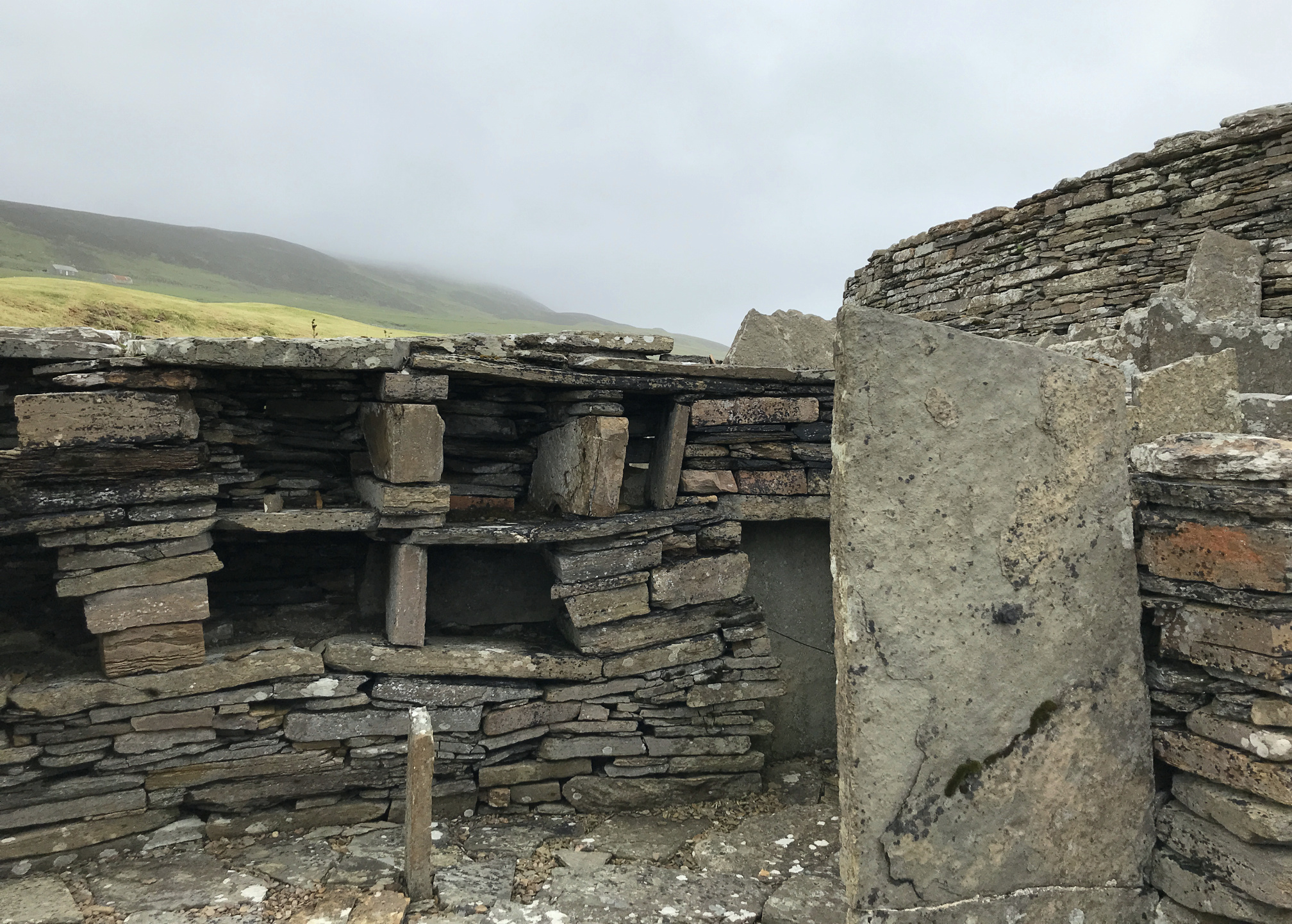 midhowe-broch-2.jpg