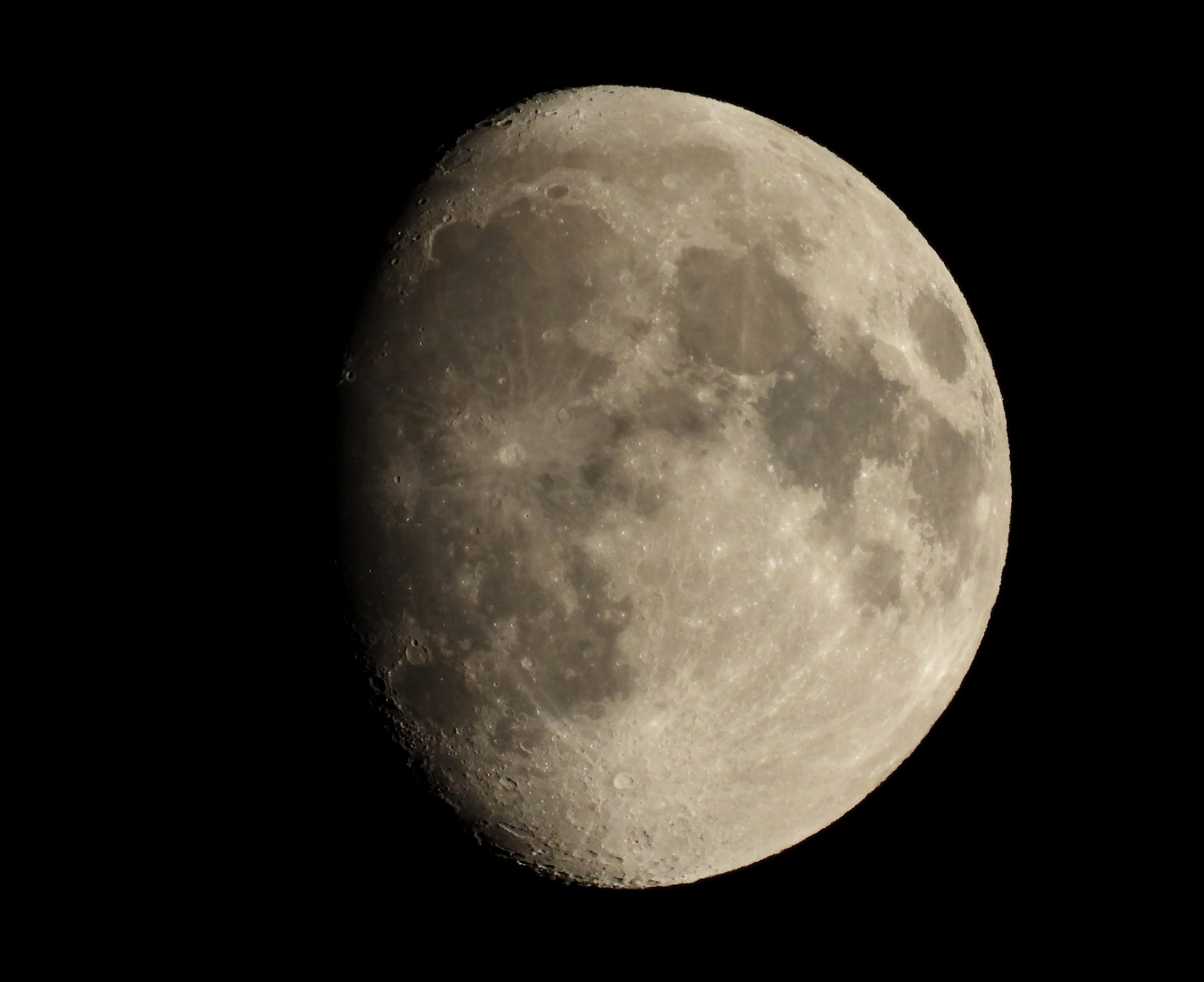 moon-4-days-before-full.jpg