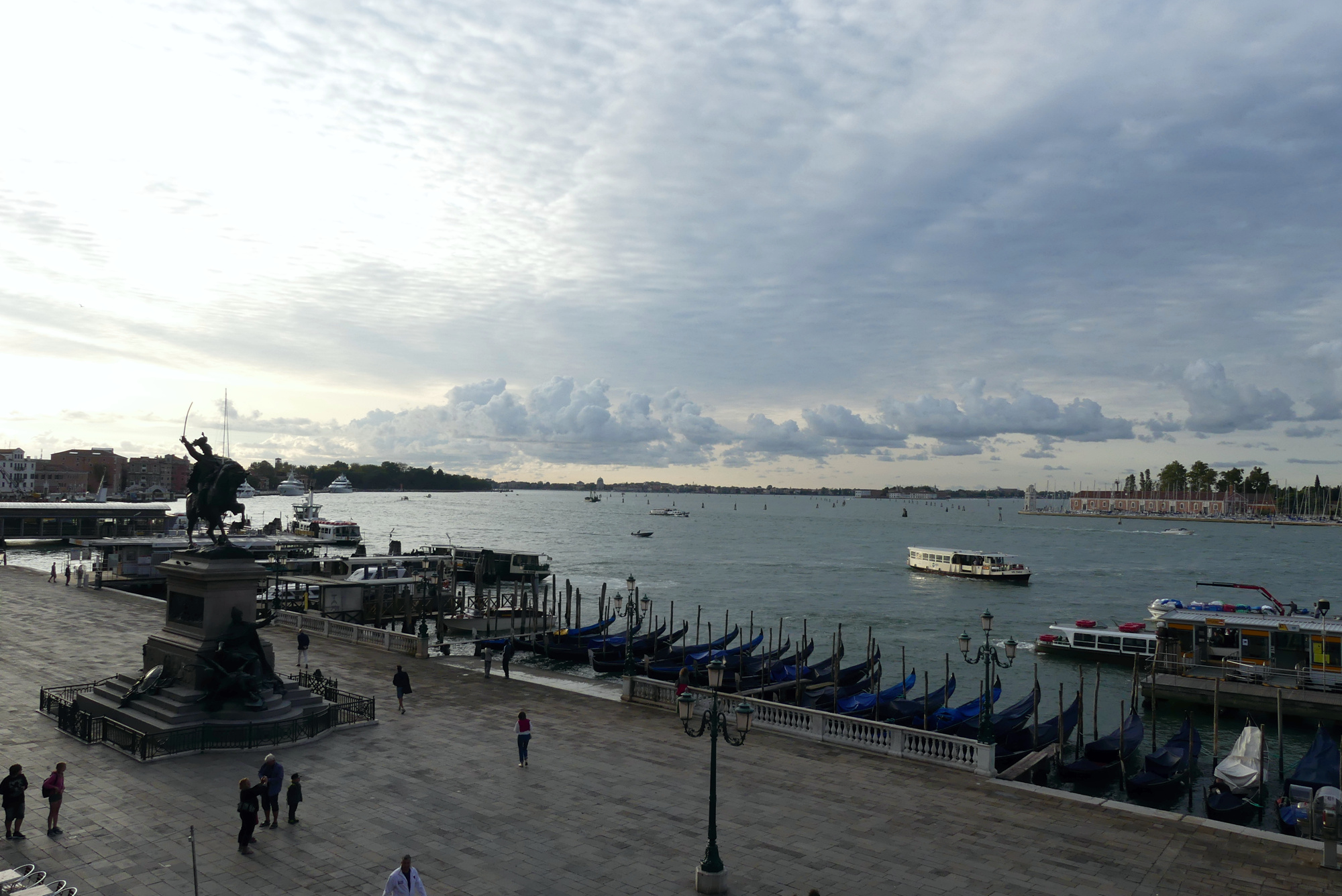 riva-degli-schiavoni-view-towards-lido-2017.jpg