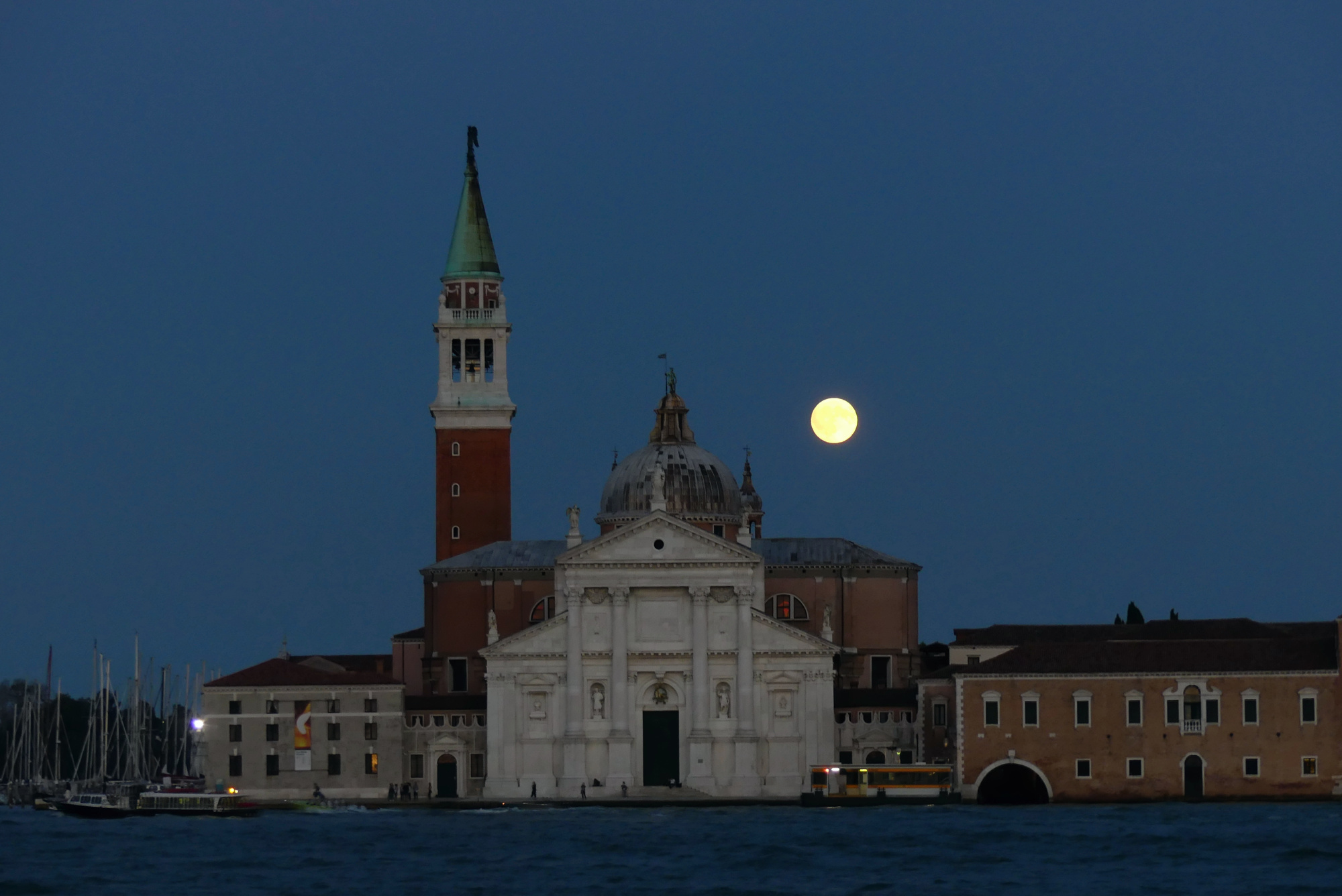 san-giorgio-with-full-moon-2017.jpg