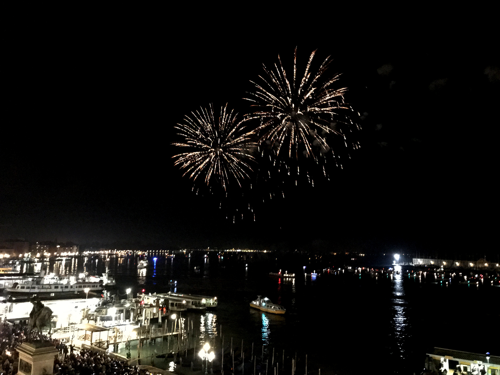 venice-fireworks-087.jpg