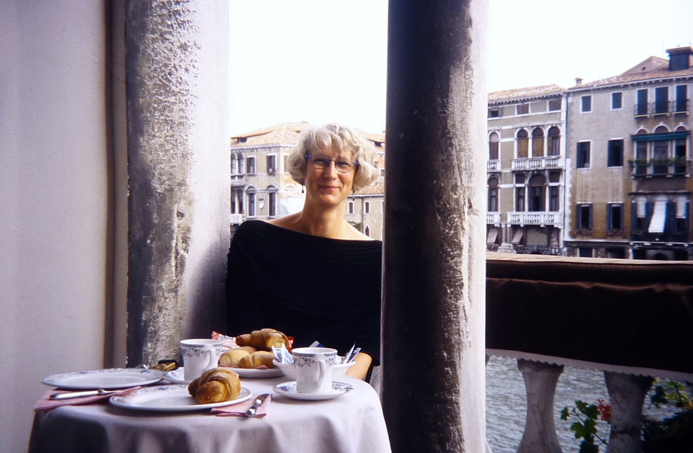 edith-san-cassiano-breakfast-1993.jpg